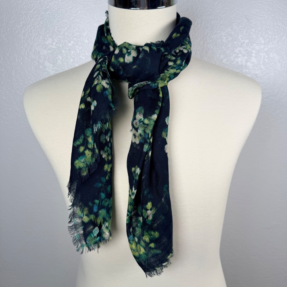 J. Jill Navy Blue Green Floral Fine Knit Square Scarf Eyelash Fringe 39x39